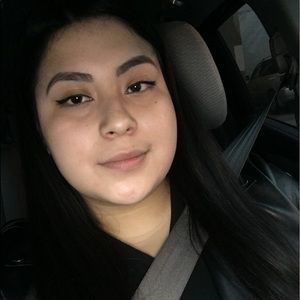 Meet your Posher, Gabriela